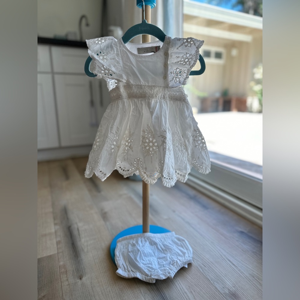 Stella McCartney white eyelet dress size 3 months